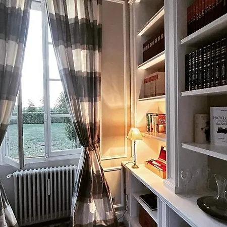 Chateau Larteau Holiday home *