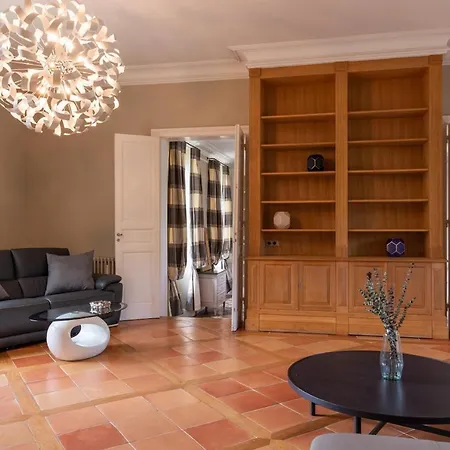 Chateau Larteau Holiday home *